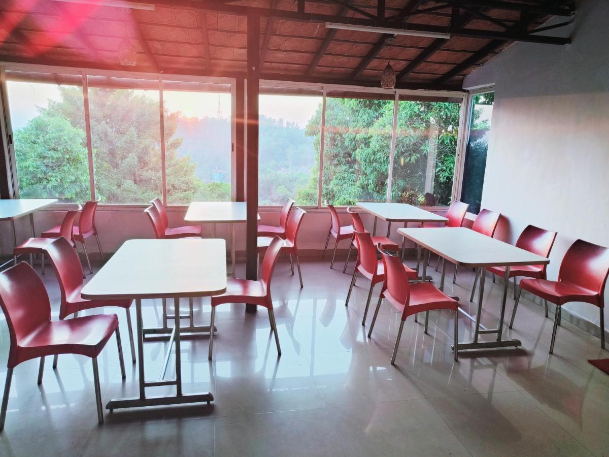 Red Stone Villas Coorg Madikeri Exterior foto