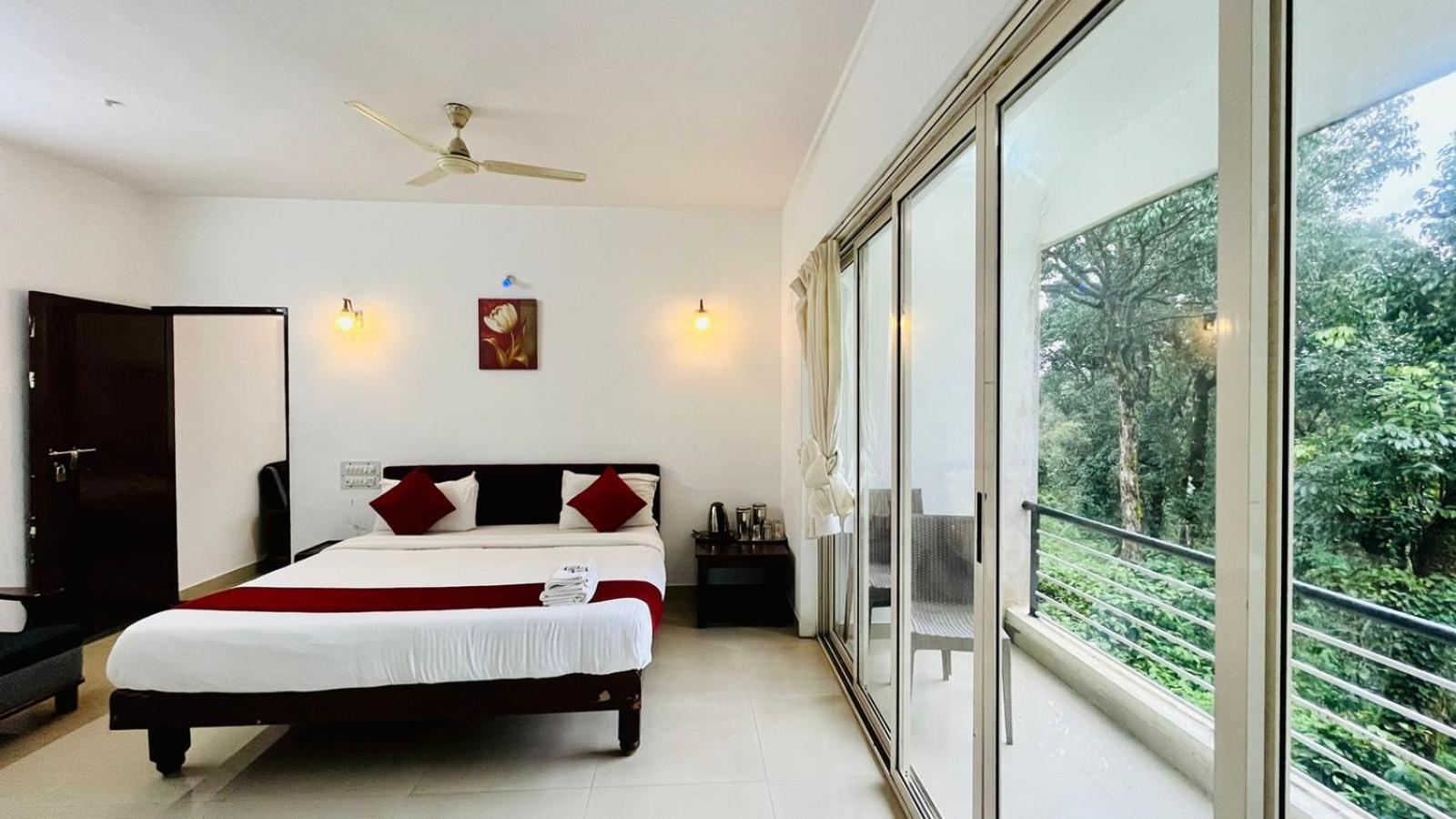 Red Stone Villas Coorg Madikeri Exterior foto